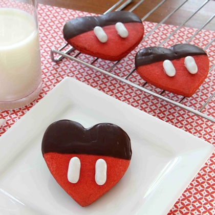 mickeys-chocolate-dipped-valentine-recipe-